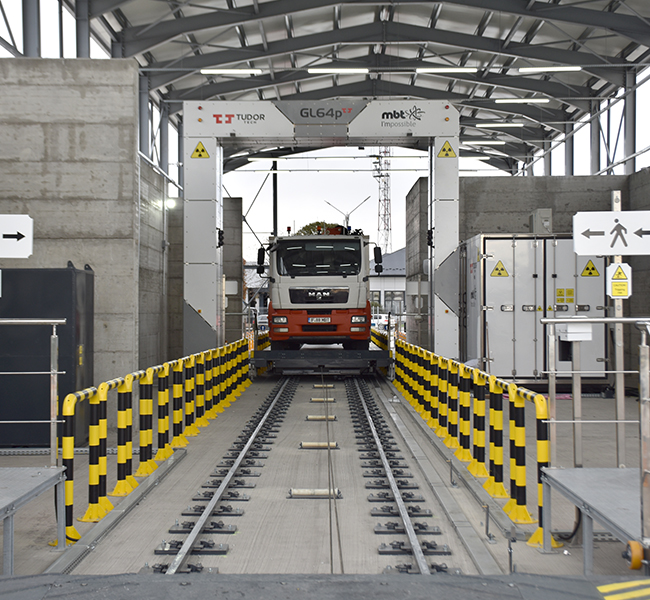 service single image 